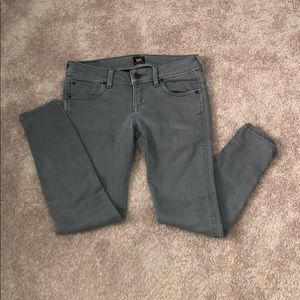 Low rise jeans